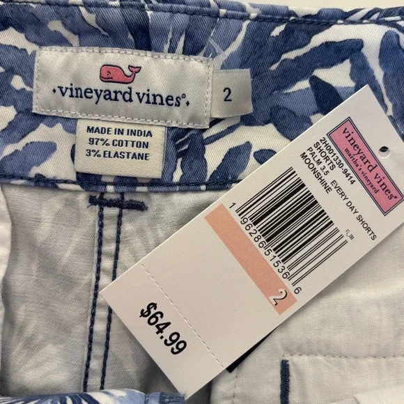Vineyard Vines Women's Shorts - Picture 5 of 6